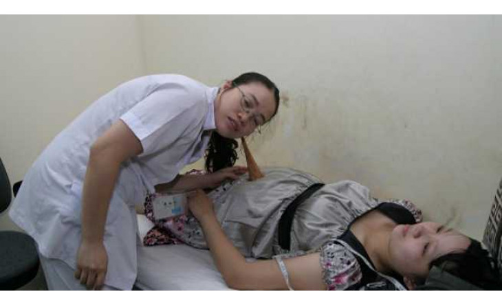 Bà bầu không nên tự ý dùng thuốc bổ