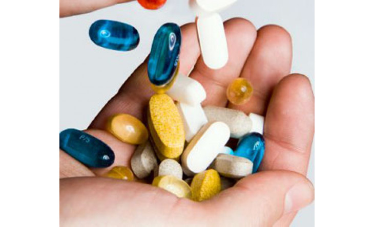 Dùng ibuprofen giảm đau, chống viêm