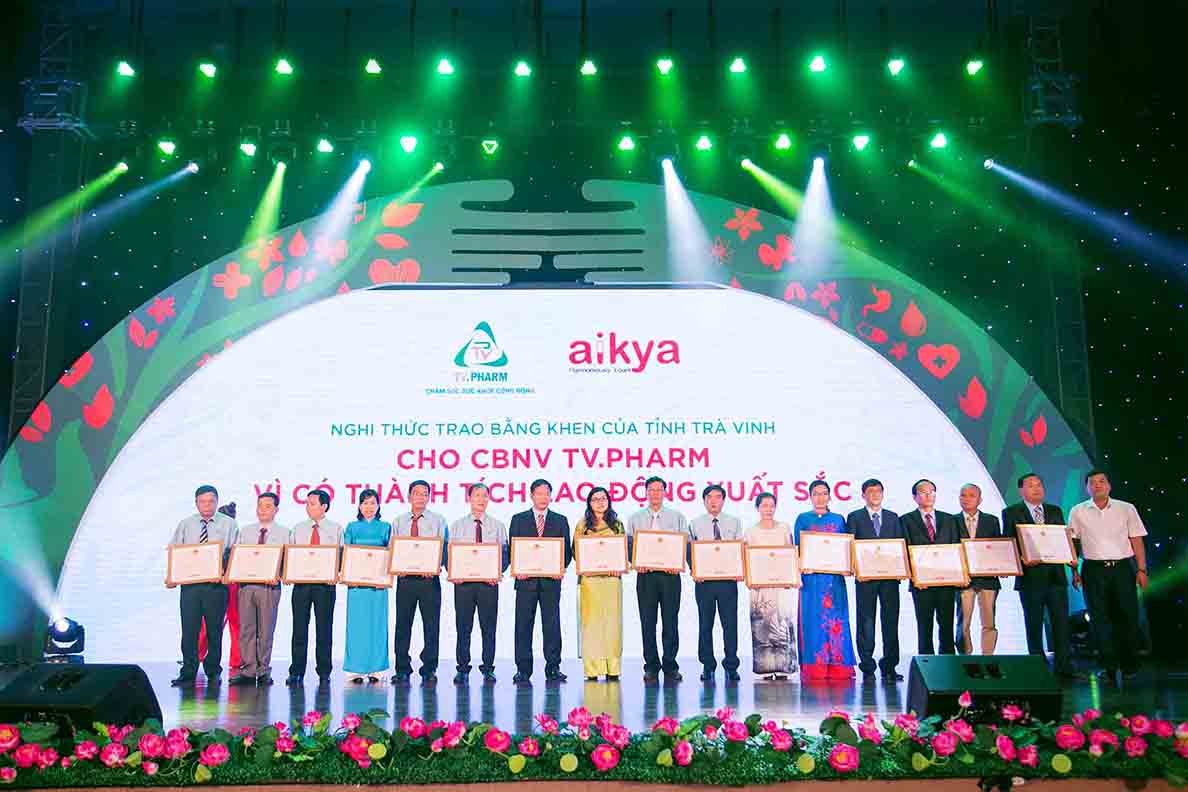 26 16cbnvnhanbangkhencuatinh2