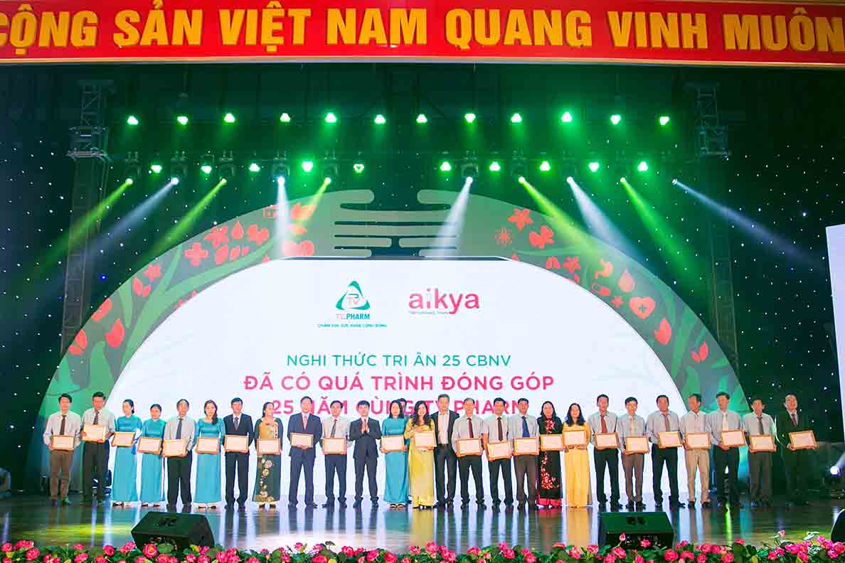 27 vinhdanhcbnvdonggop25nam