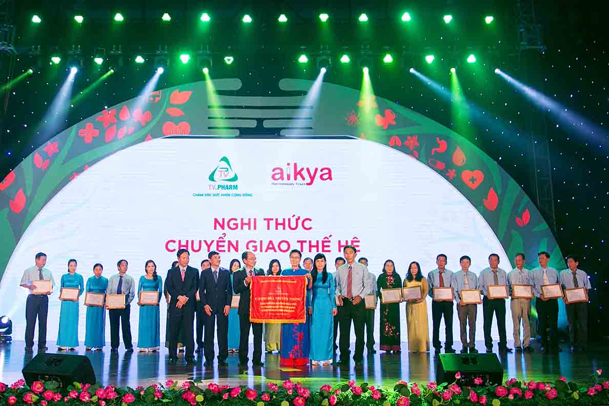 28 chuyengiaothehe
